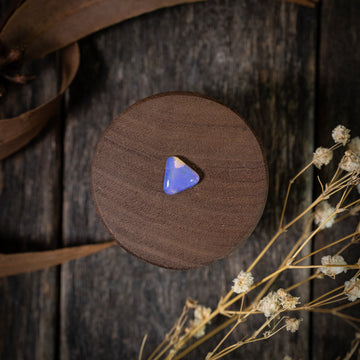 Lightning Ridge purple crystal opal 12