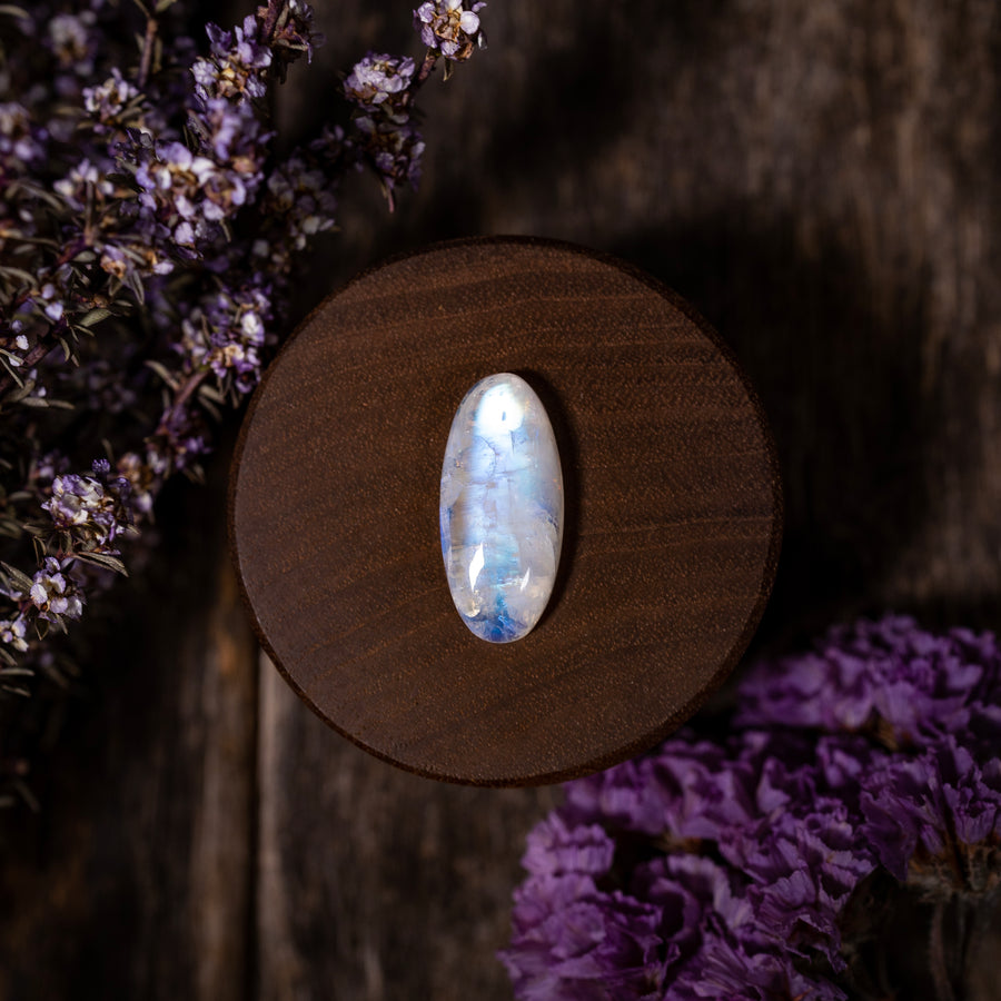 Rainbow Moonstone oval